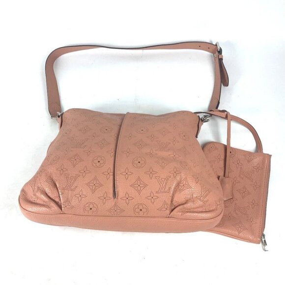 LOUIS VUITTON M94276 MonogramMahina Serene PM Tote Bag Hand Bag 2WAY Bag - Picture 2 of 16